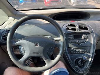 Citroen Xsara picasso - 10