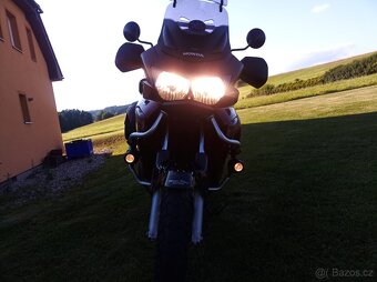 HONDA Varadero XL1000 - 10