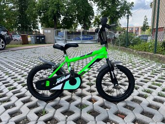 Dětské kolo 12 Dino Bikes + kolečka TOP - 10