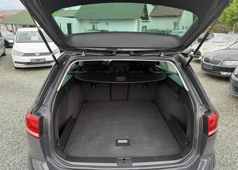 Volkswagen Passat 2.0 TDI COMFORTLINE ACC nafta manuál - 10