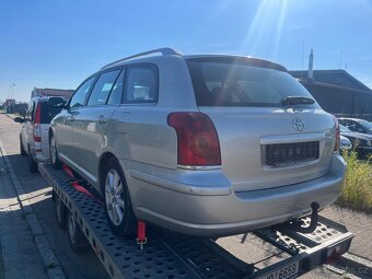 Toyota Avensis Combi 2,0 D-4D 85 KW r.v. 2003 dovoz - 10