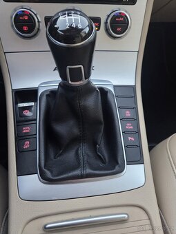 Volkswagen Passat Alltrack 2.0tdi highline - 10