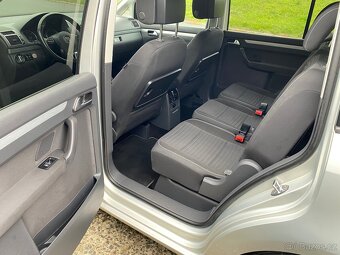 VOLKSWAGEN TOURAN 2.0TDI 103KW . Výbava CUP 2014 - 10