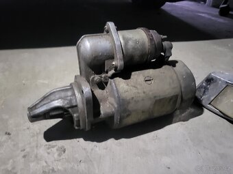 Drobnosti Volha 21, volat 702 041 467 - 10