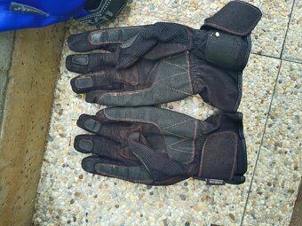 Motocyklová bunda a kalhoty a rukavice. Vel.54. Cena 2999 Kč - 10