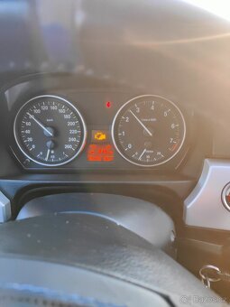 BMW E90 330i LCI - 10
