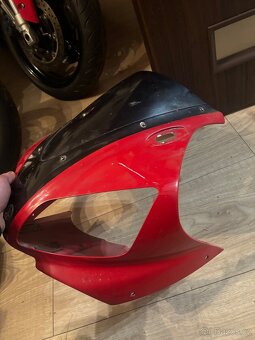 Maska a svetlo na Yamaha R1 98-99 Rn01 - 10