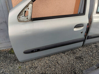 Karosářské díly Clio II - MV632 - 10