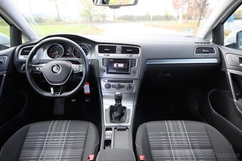 GOLF 7 5dv. 1.4TSI-92kw,LOUNGE,NEZ.TOP,Výhřev Volantu,2015 - 10