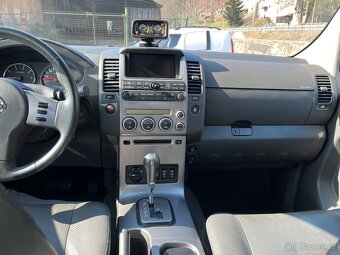 Nissan Pathfinder 2,5 DCI, 124 kw - 10