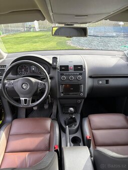 VW Touran Highline 2.0 TDI 7mist,Webasto,bixenony - 10