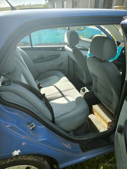 Škoda Fabia 1.4 MPI 50kW – Auto pojízdné, prodám na ND - 10
