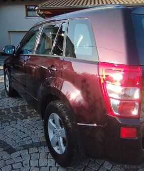 Suzuki Grand Vitara 2.0i Limited Edition benzín 103kw - 10