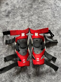 Kolenní ortézy na motorku POD K4 - 10