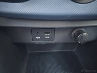 Hyundai i10 - 10