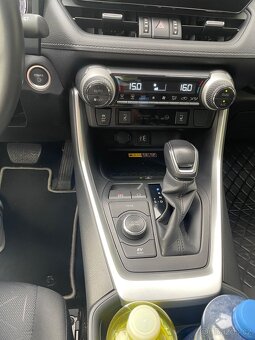 TOYOTA RAV 4,Komfort style 4x4 - 10