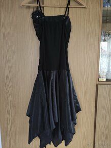 Plesové šaty, vel. M - 10