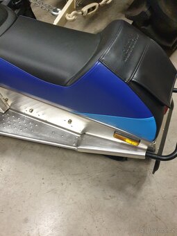 Mini snězny skutr yamaha srx 120 - 10