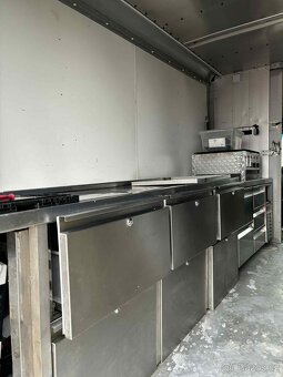 Mercedes sprinter 2.2 cdi PLNĚ VYBAVENÁ - 10