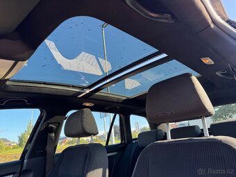 VW Golf 5 1,9TDi 77kW, PANORAMA, nová STK - 10