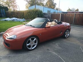 MGF Roadster  hard top Rezervováno - 10