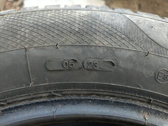 205/65 R15 celoroční sada Vraník 6,5-7,5 mm - 10