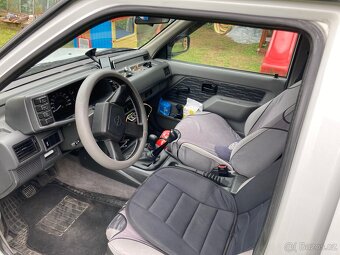 Opel Frontera 2.4i 4x4 TOP STAV BEZ KOROZE - 10