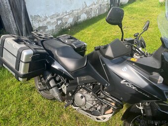 Suzuki V Strom dl 650 - 10