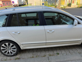 Superb 2 kombi 1.8 TSI 4x4 - 10