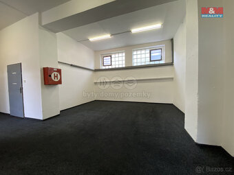 Pronájem skladu, 150 m², Louny, ul. Říční - 10