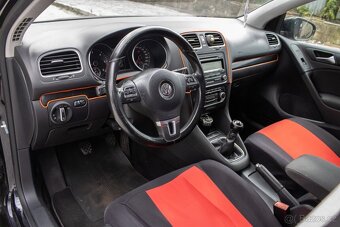 Volkswagen Golf 2.0 TDI Trendline - 10