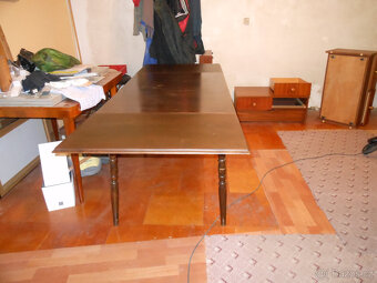 Prodám jídelní židle a rozkládací jídelní stůl - 10