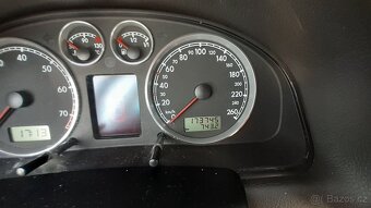 Vw Passat 2.3 vr5 125kw najeto 173.xxxkm - 10