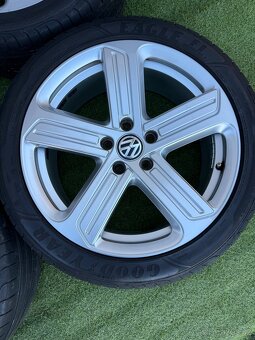 Volkswagen GOLF 7 R-LINE LETNÍ SADA 225/40 R18 - 10