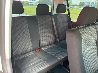 VW Caravelle 2.0 TDi DSG 110 kW - 10