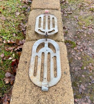 CZ 175 skútr prase riksa - boční kryty - 10