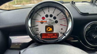 MINI Cooper S 1.6  135 kW Benzín Manuál - 10