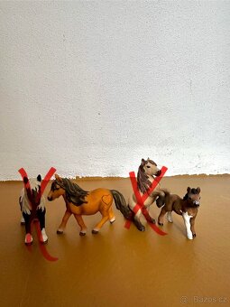 Schleich sada koní, psů, doplňků - 10