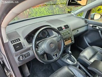 VW Touran 2.0 TDI 103kW,DSG,Highline,Tažné,Kamera,Serviska. - 10