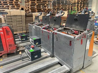 Likvidace - vysokozdvižný vozík - paletový - retrak Still - 10