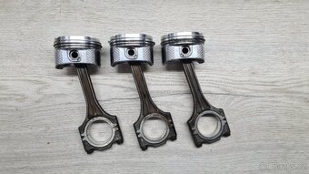 Repasovaný motor 1.2 HTP 6V 40kW kód AWY/BMD - 10