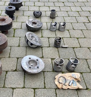 Jawa perak, Robot - válce a písty - 10