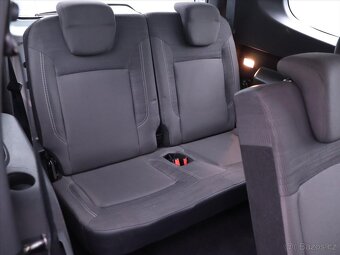 Dacia Lodgy 1.5 DCI 66kW CZ Arctica 7-Míst (2016) - 10