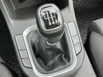 Hyundai i30 1.6CRDi 85kW Komfort ČR NOVÉ - 10