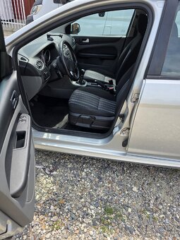 Ford Focus 1.6 TDCi 2009 - 10