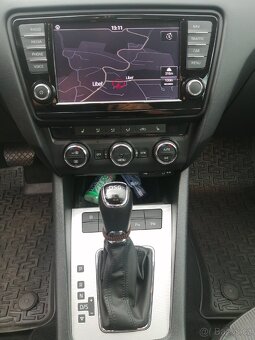 Škoda Octavia Style 14 Tsi DSG 110kw - 10