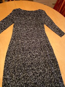 dámské šaty značkové - vel. S - 10
