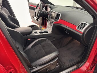 Jeep Grand Cherokee, 6.4 SRT 344kw - 10