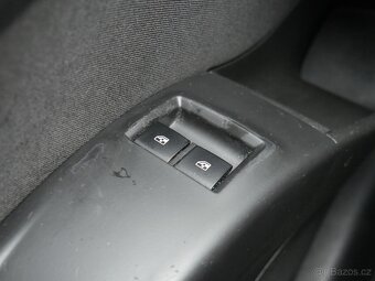 Opel Meriva 1.4i , 74 kW benzín, 2010 - 10