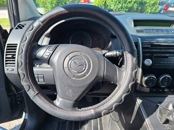 Mazda 5 - 10